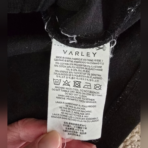 Varley Black Hooded Jacket Size Small Womens Full Zip - Picture 9 of 9